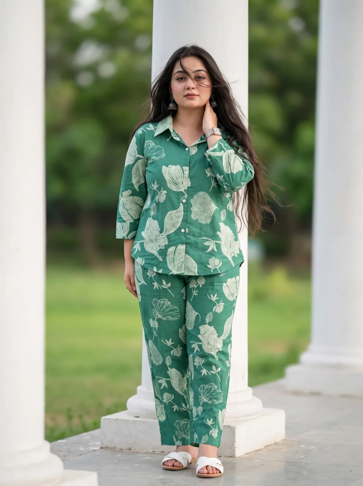SHORT CO ORD SET